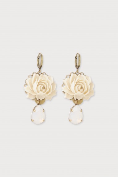 Boucles d'oreilles dormeuses queen Lily ivoire
